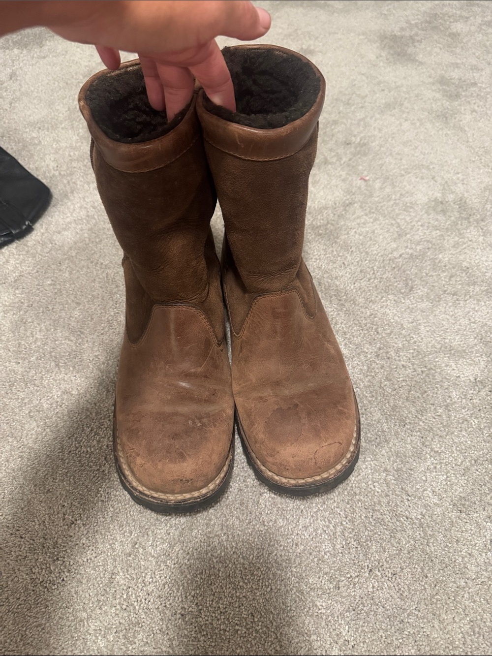UGG Brown Pull-On Men's Shearling-Lined Boots